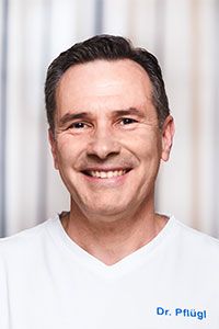 Dr. Michael Pflügl